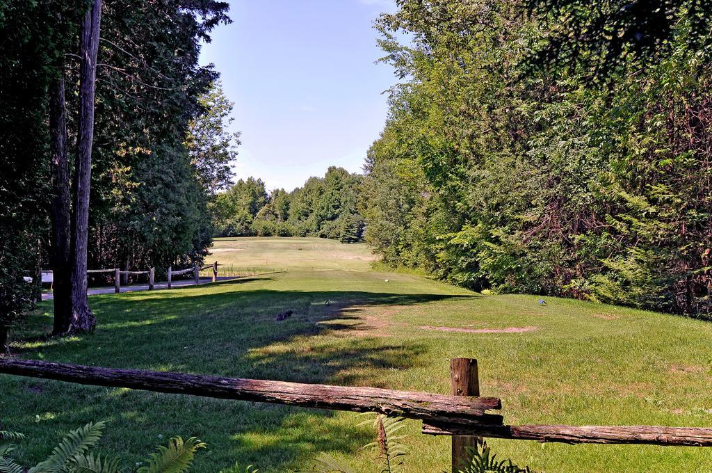 Eganridge Resort, Golf Club & Spa Bobcaygeon ภายนอก รูปภาพ