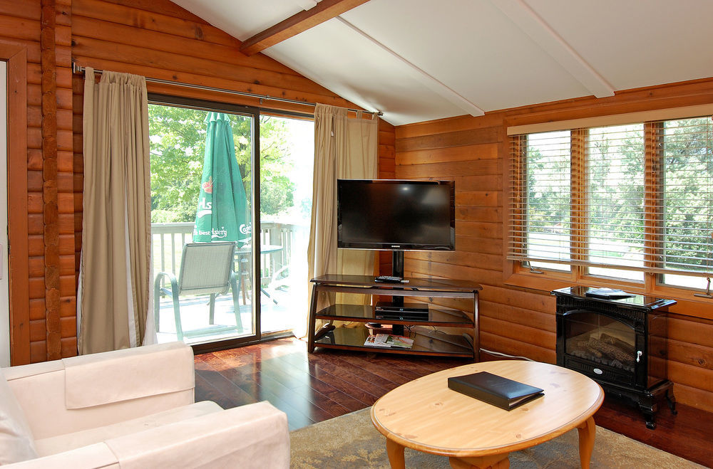 Eganridge Resort, Golf Club & Spa Bobcaygeon ภายนอก รูปภาพ