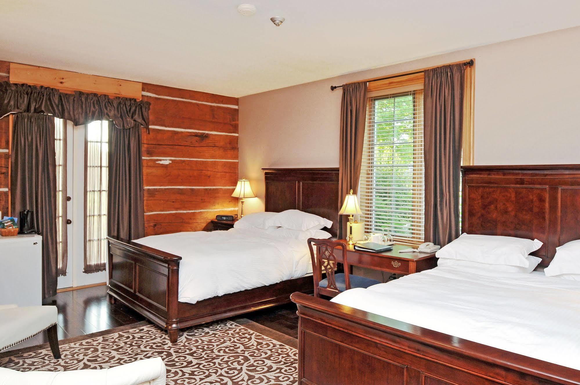 Eganridge Resort, Golf Club & Spa Bobcaygeon ภายนอก รูปภาพ