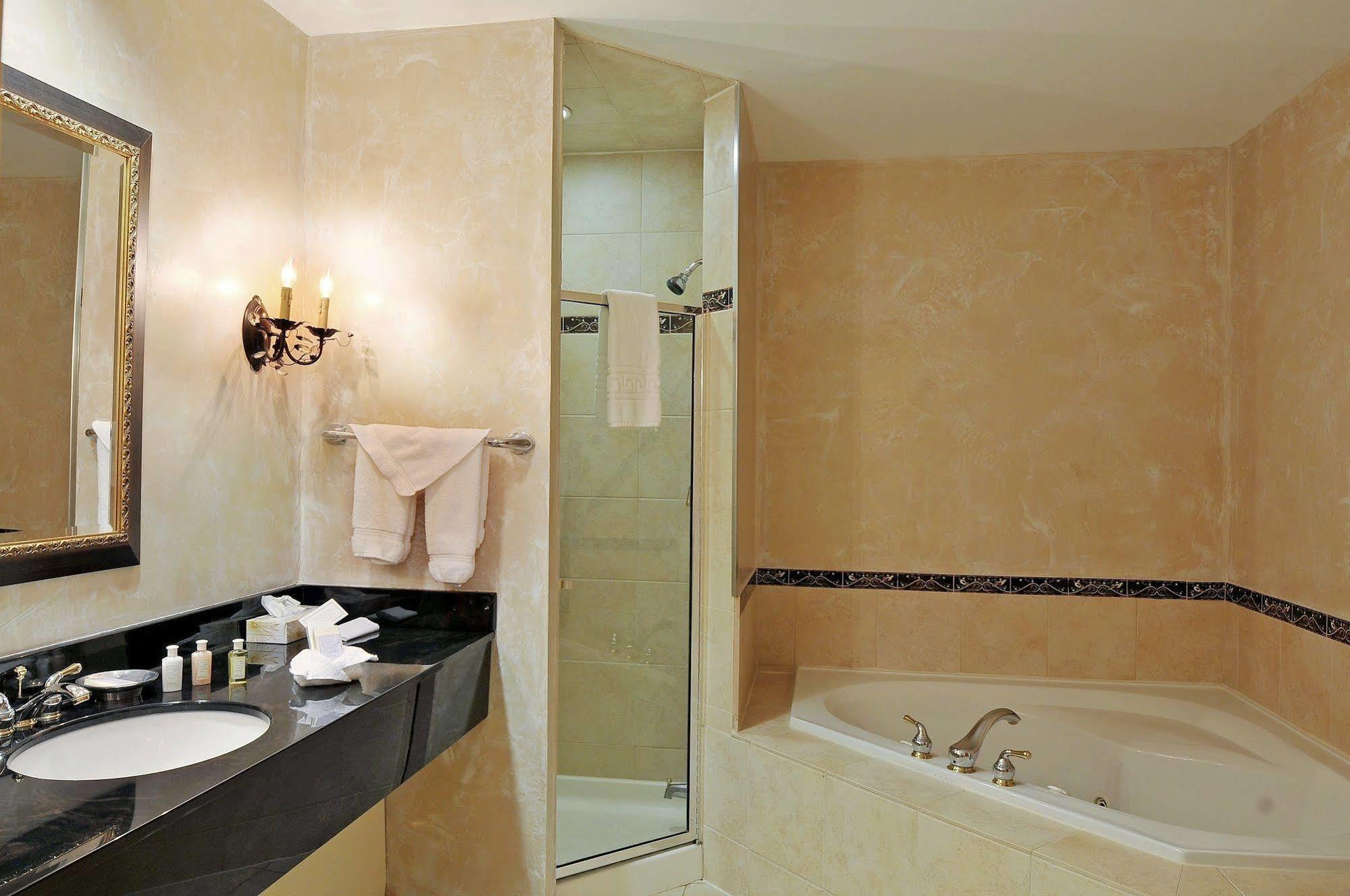 Eganridge Resort, Golf Club & Spa Bobcaygeon ภายนอก รูปภาพ