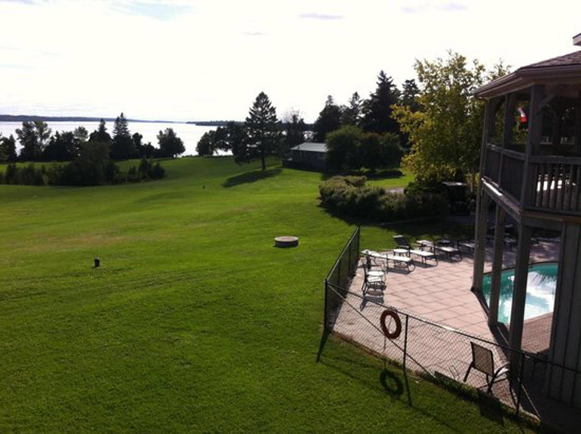 Eganridge Resort, Golf Club & Spa Bobcaygeon ภายนอก รูปภาพ